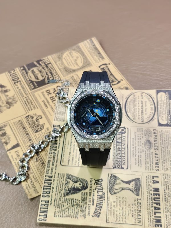 Кастомные часы Casio G-Shock GA-2100 — чёрный каучуковый ремешок и серебристый безель с кристаллами — фото 6