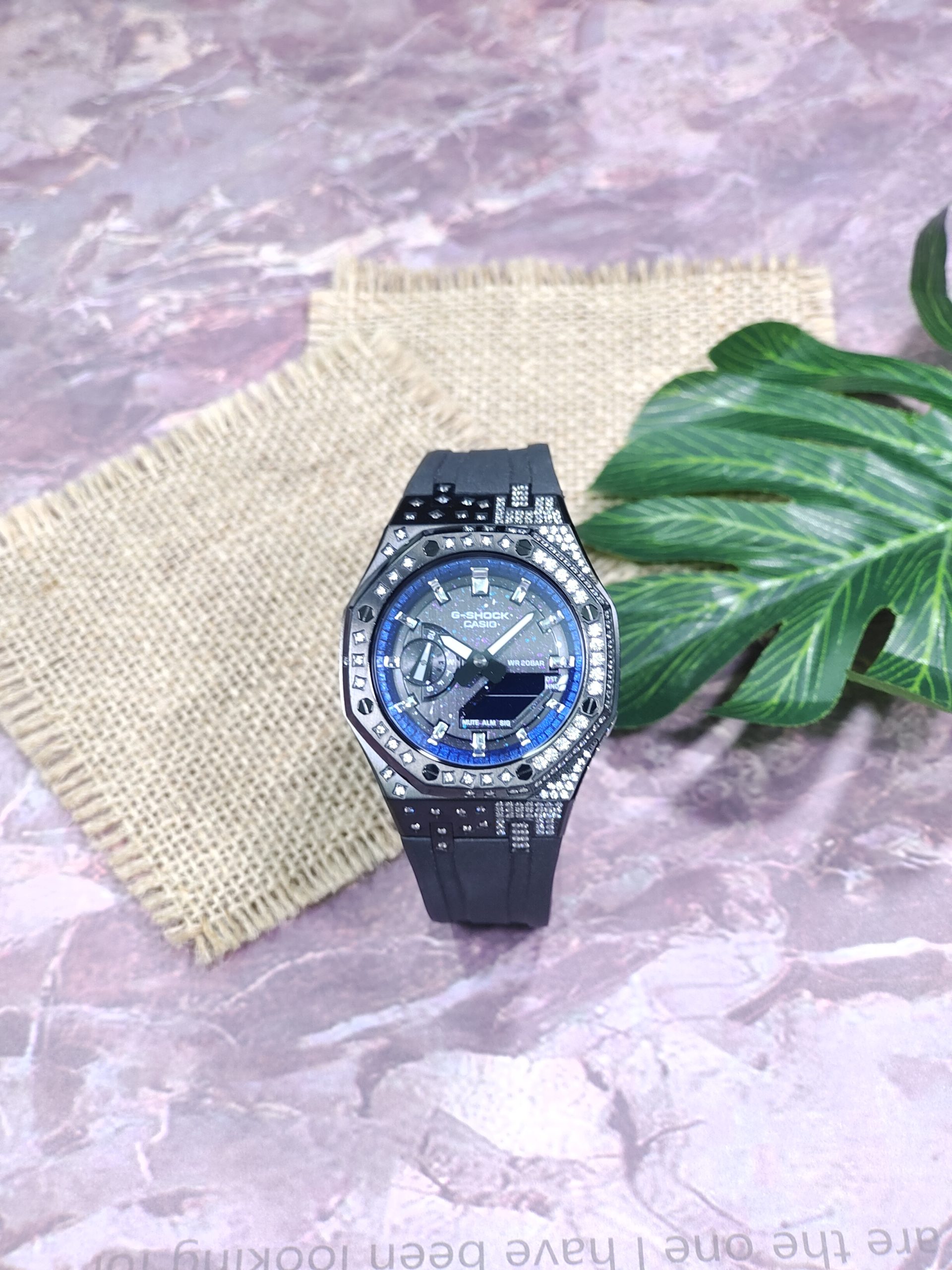 Кастомные часы CASIO 1A | Мод | CasiOAK Custom Кастомные часы Casio G-Shock GA-2100 — чёрный ремешок, кристальный безель и синий циферблат