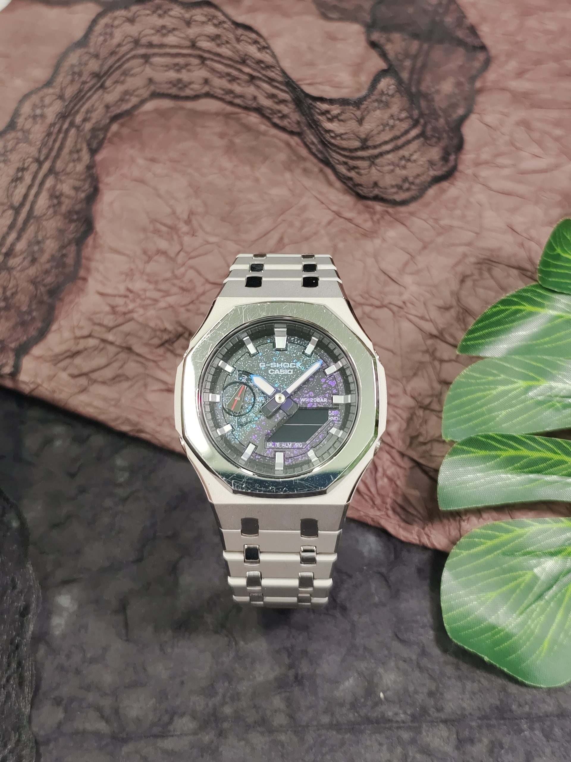Кастомные часы CASIO GA2100 | Мод | CasiOAK Custom Кастомные часы Casio G-Shock GA-2100 — серебряный корпус и космический циферблат