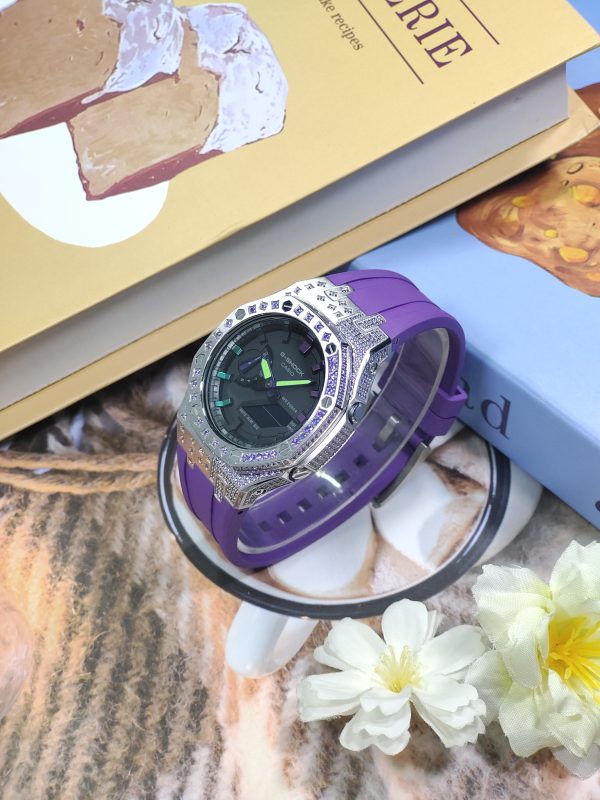 Кастомные часы Casio G-Shock GA-2100 — Фиолетовый циферблат и Бриллиантовые акценты — фото 7