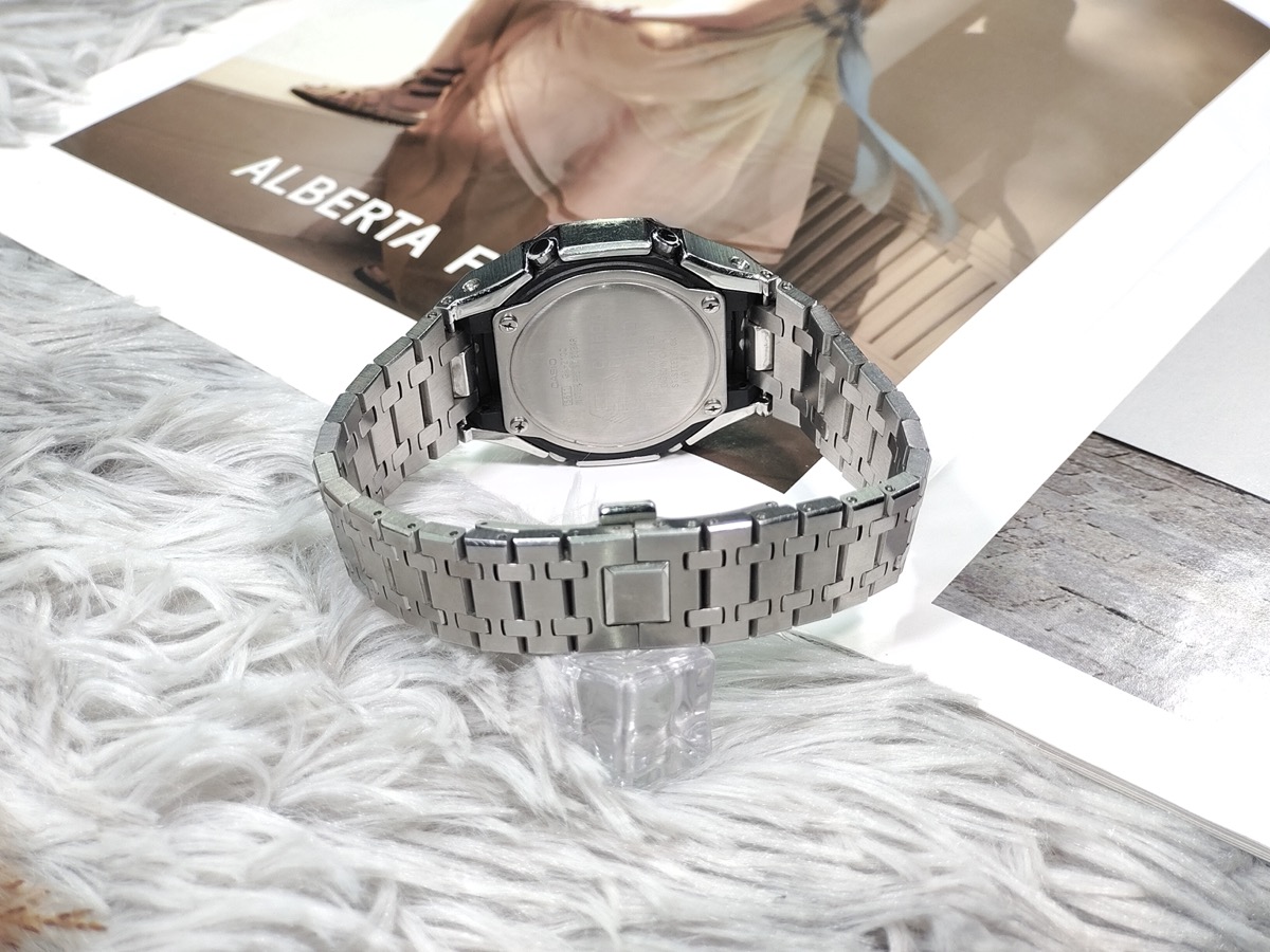Кастомные часы Casio GA-2100 Кастомные часы Casio GA-2100
